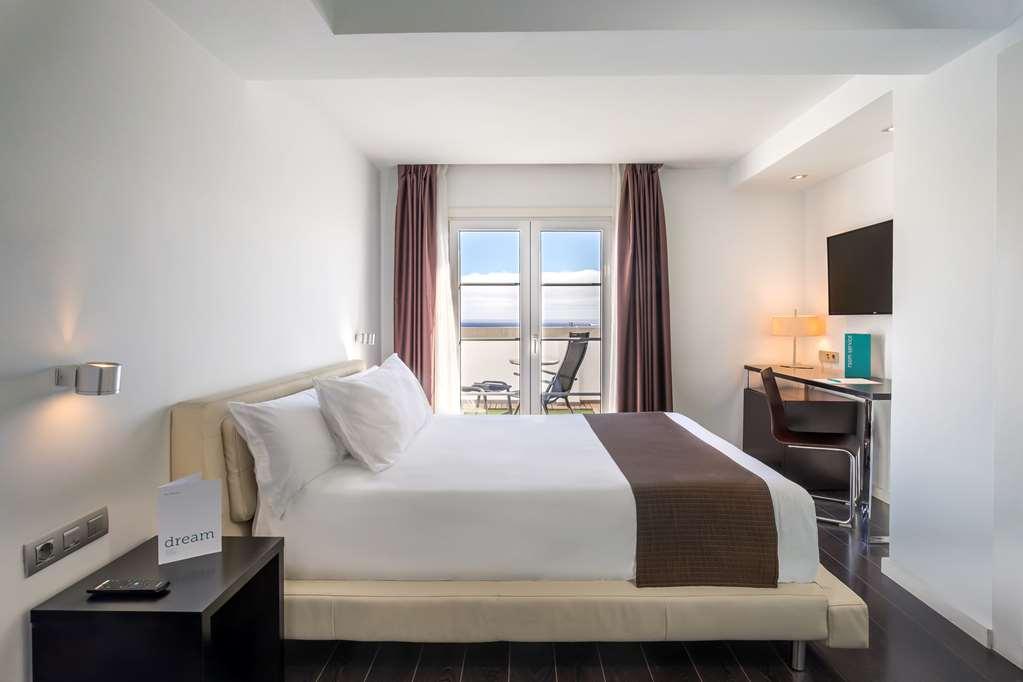Occidental Cruz Contemporáneo Hotel 3*