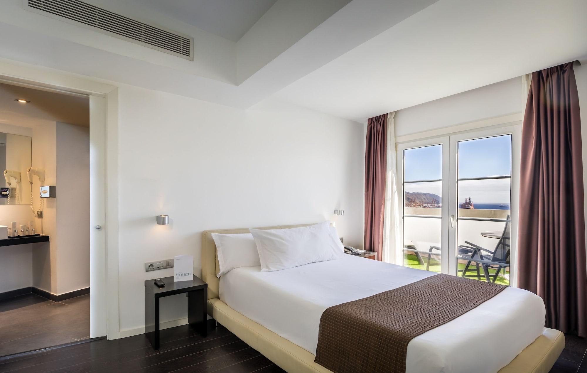 Hotel Occidental Cruz Contemporáneo
