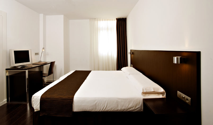 Occidental Cruz Contemporáneo Hotel 3*